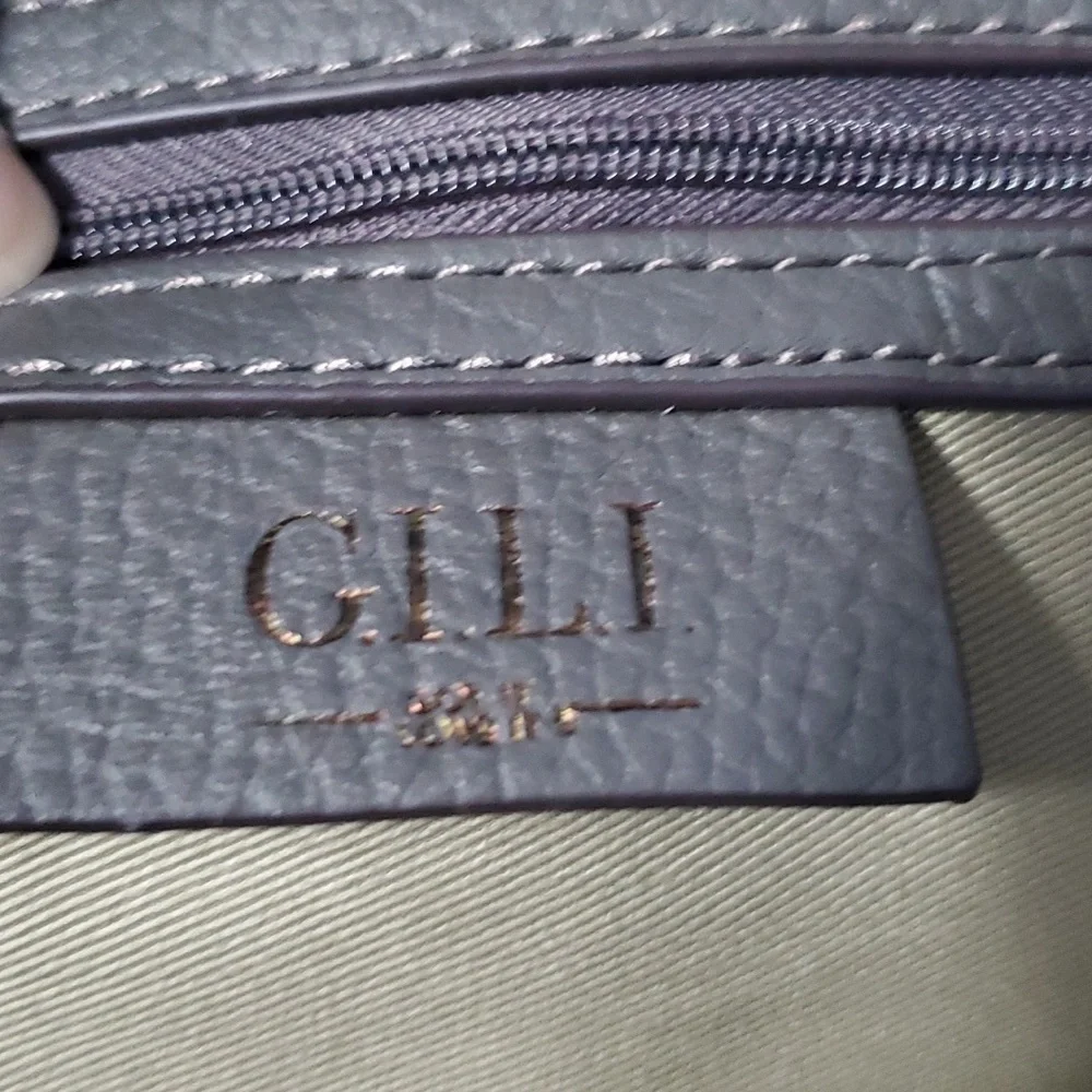 🏠 NWT G.I.L.I Got It Love It Gray Leather Fringe Bag